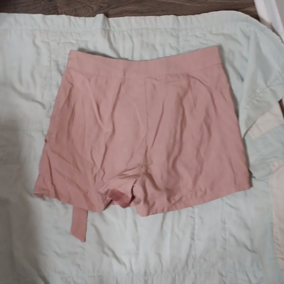 Women's shorts  c83 - Picture 3 of 3